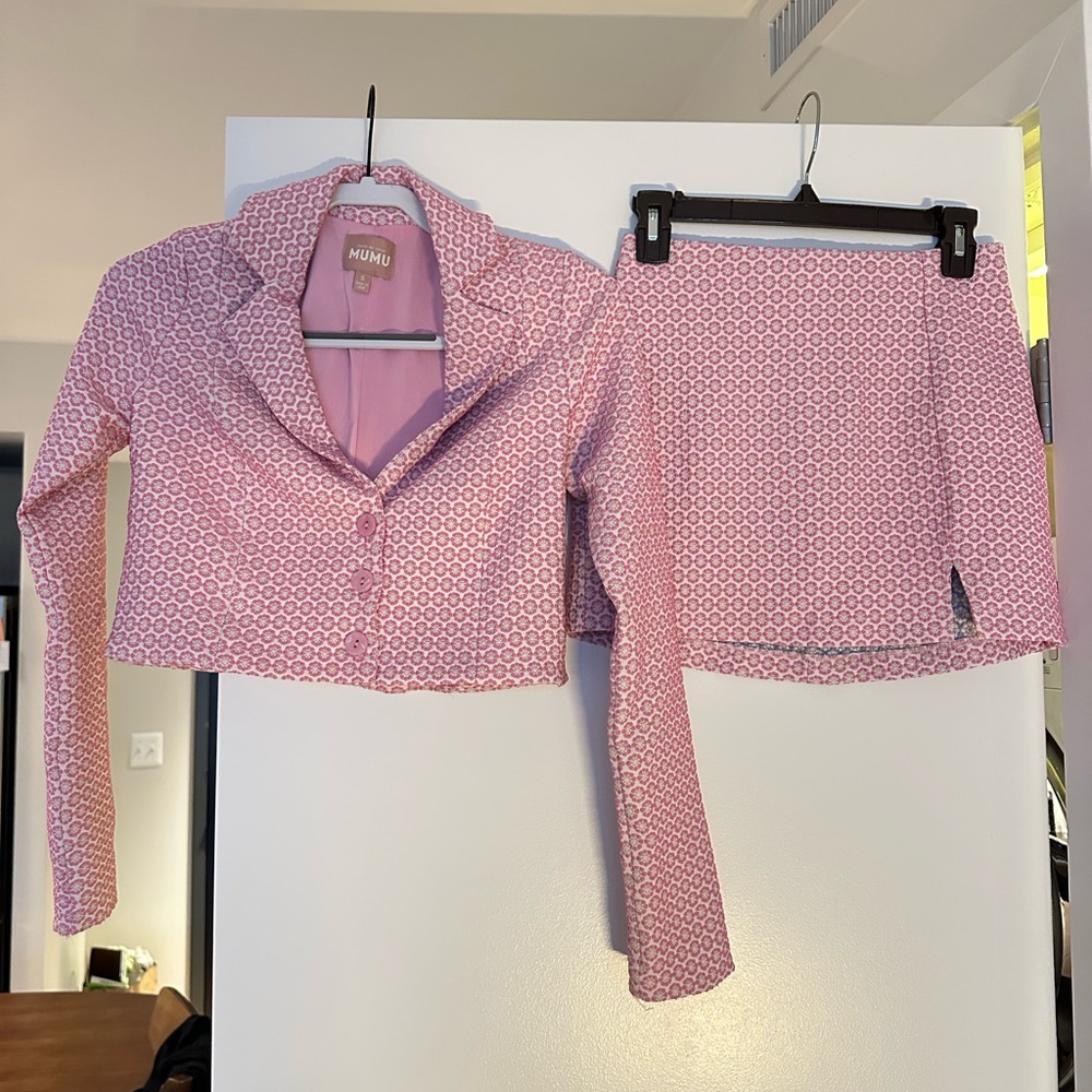 Show Me Your Mumu cropped blazer and skirt set, size small